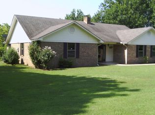 7 4th St, Greenbrier, AR 72058