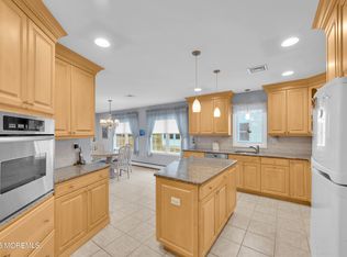 6 Matterhorn Way, Brick, NJ 08724