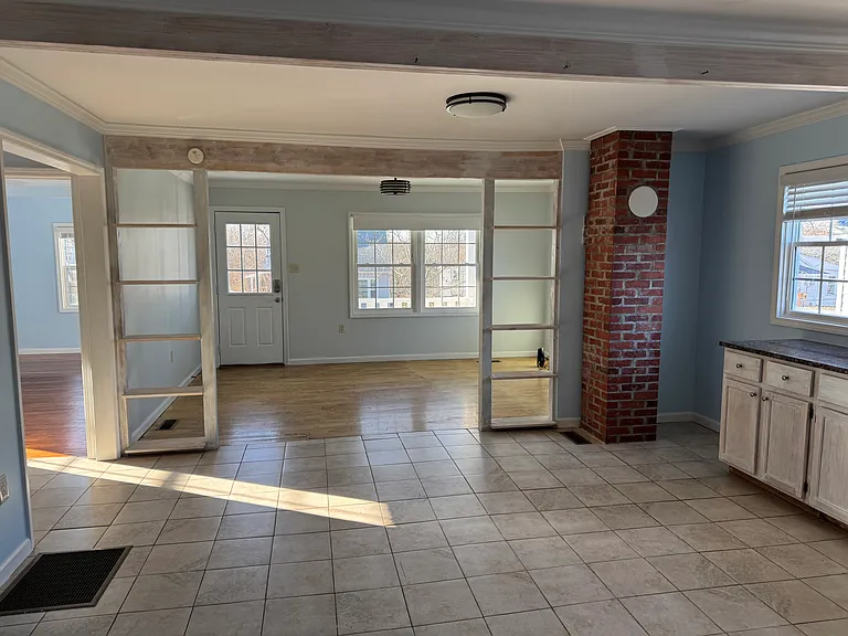 117 Lowery Hts — Photo 4