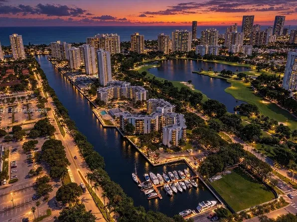 3401 N Country Club Dr APT 110, Aventura, FL 33180