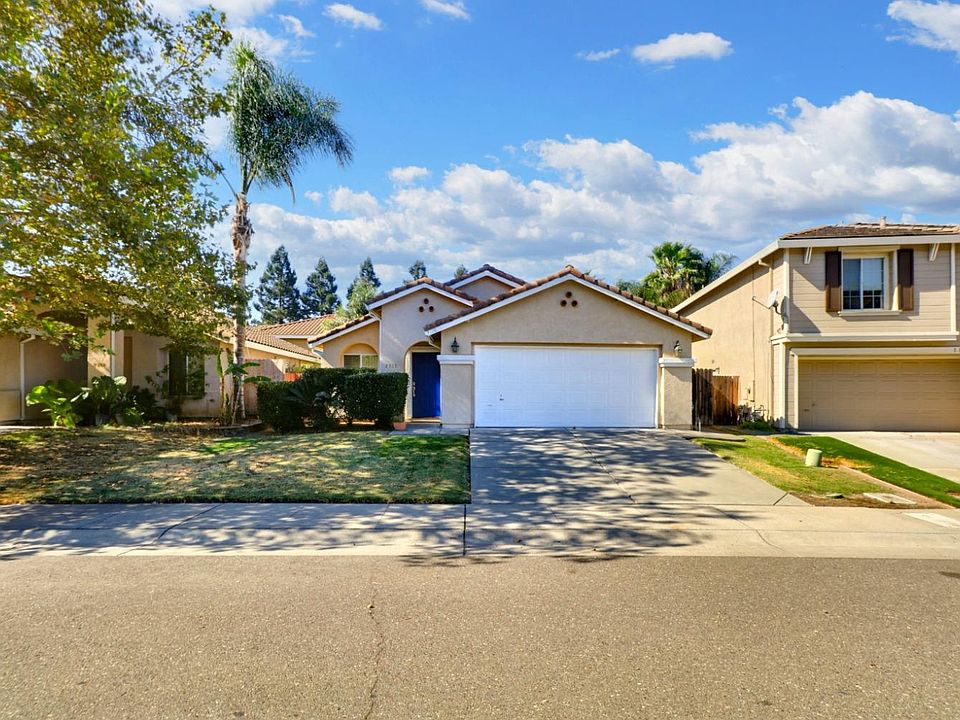 1st image of 2317 Ivy Vine Way