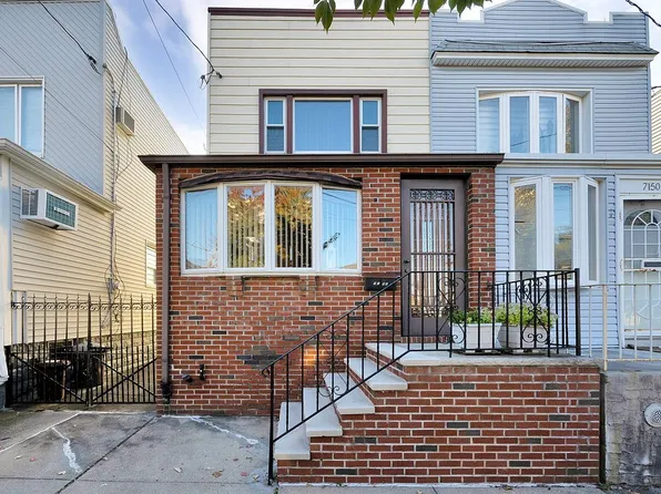 71-52 72nd Pl, Ridgewood, NY 11385