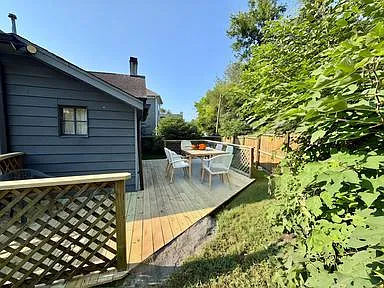 1813 Elliott Ave — Photo 5