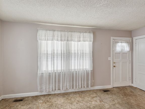 4th image of 149 Dellway Dr