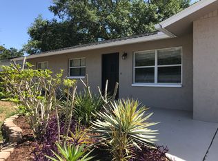 1095 Mary Jane Ln, Dunedin, FL 34698