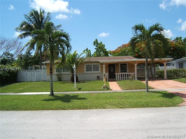 1st image of 9970 Martinique Dr