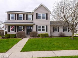 1 Joslin Ct, Bloomington, IL 61704