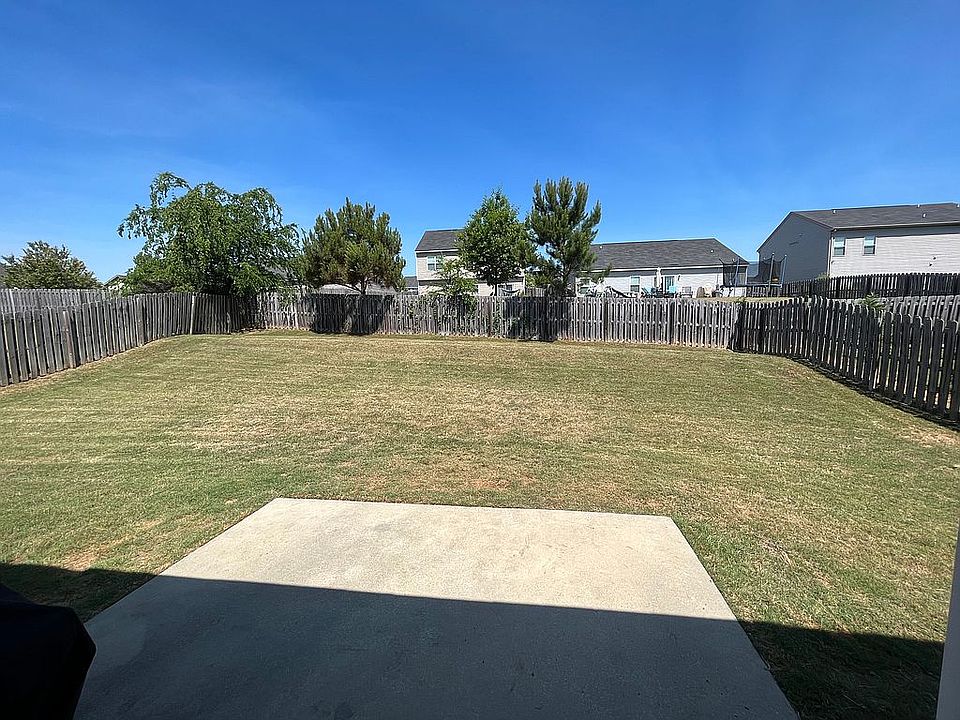 2nd image of 838 Westlawn Dr