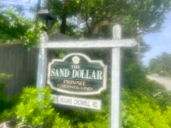 205 HIGGINS CROWELL Road APT 3, West Yarmouth, MA 02673