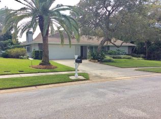 1075 Eniswood Pkwy, Palm Harbor, FL 34683