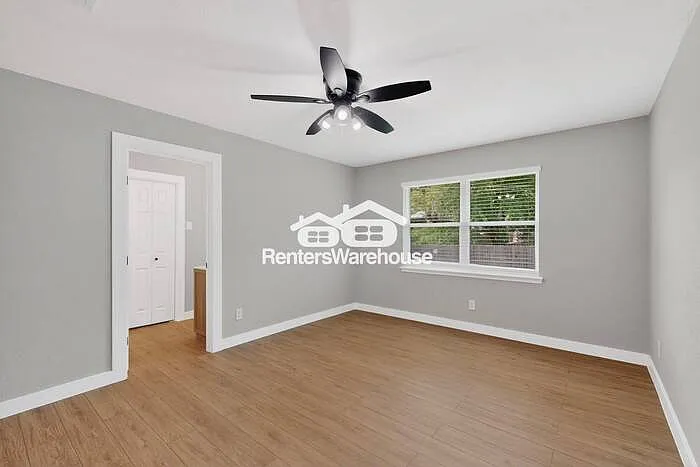 733 Ridgewood Cir — Photo 22