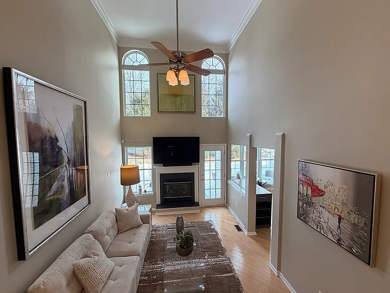 807 Breckinridge Ct — Photo 7