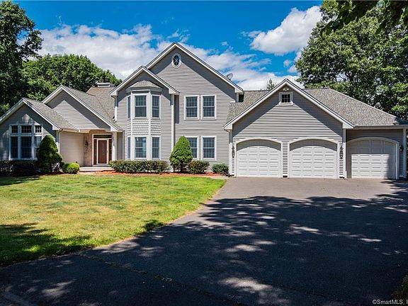 2nd image of 25 Rivergate Dr