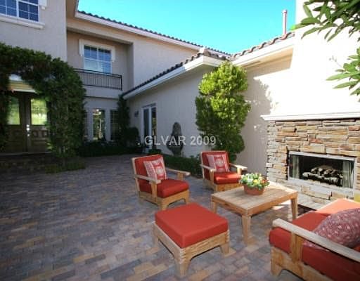 2nd image of 11837 Oakland Hills Dr