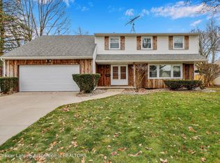3421 Inverary Dr, Lansing, MI 48911