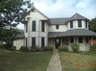 188 Buffalo Creek Dr, Crandall, TX 75114