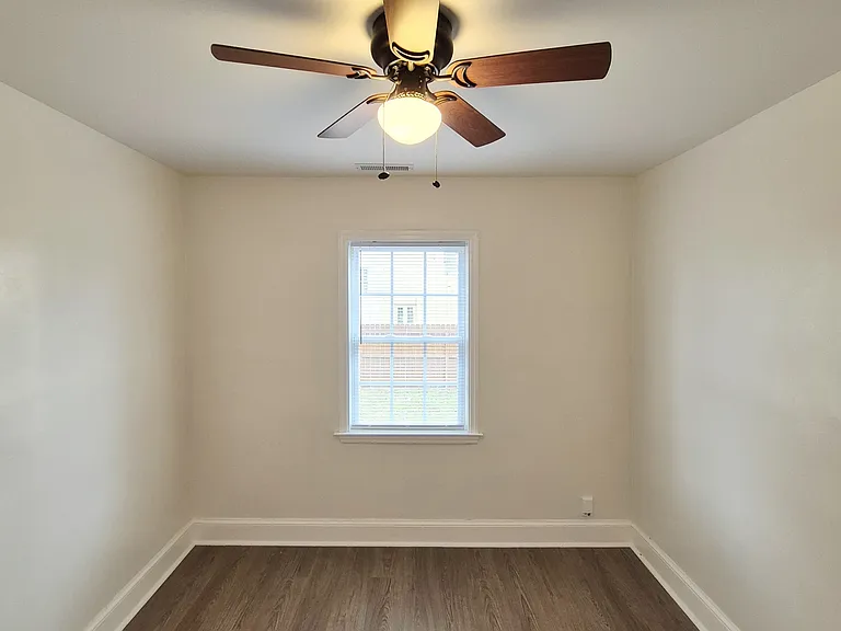 115 Slagle Ave — Photo 47
