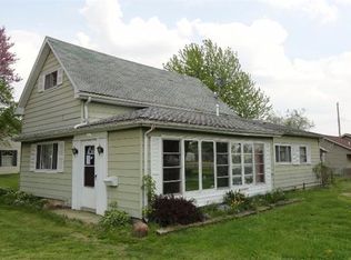 4787 School St, Rochester, IN 46975