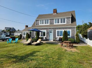 1060 Craigville Beach Rd #D, Centerville, MA 02632