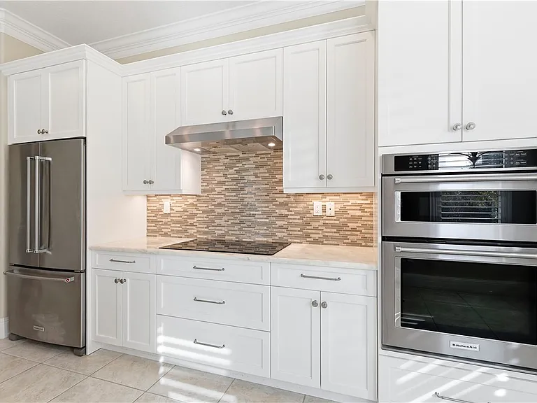 2030 Bridgepointe Cir #112 — Photo 8