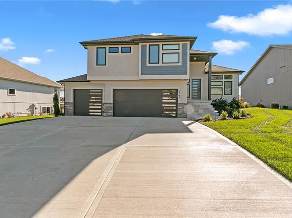 3705 NW 77th Ter, Kansas City, MO 64151