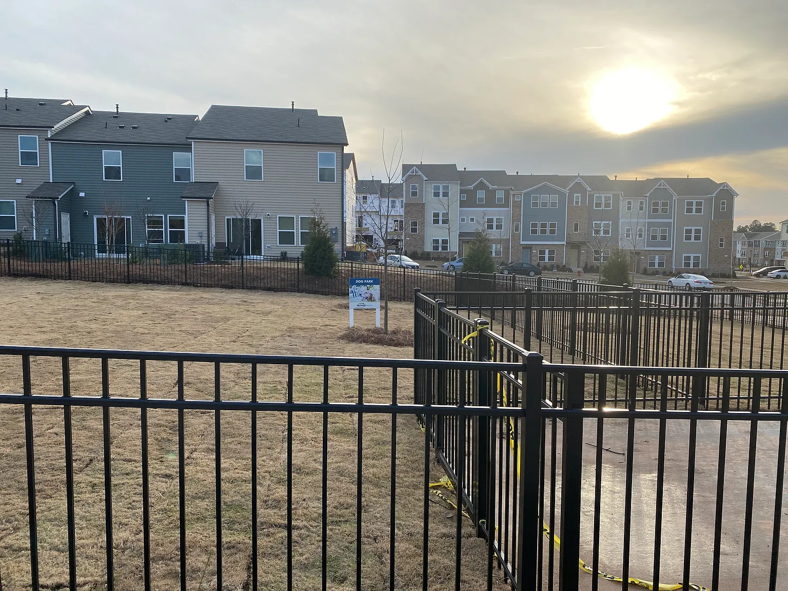 4 bed, 1970 sqft, $2,248 — Photo 3