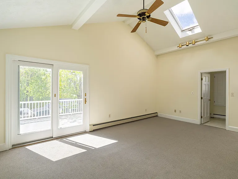 99 Garfield Ave #1 — Photo 12