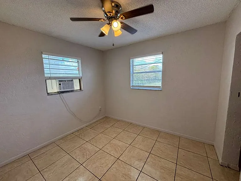 14120 NW 24th Ct — Photo 20