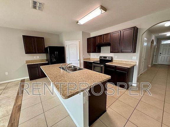2nd image of 4222 Roberta Dr