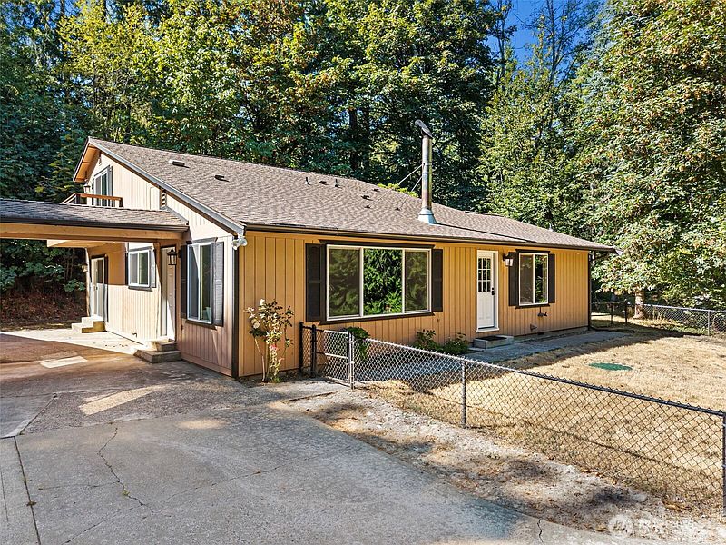3rd image of 4562 SE Burley Olalla Road