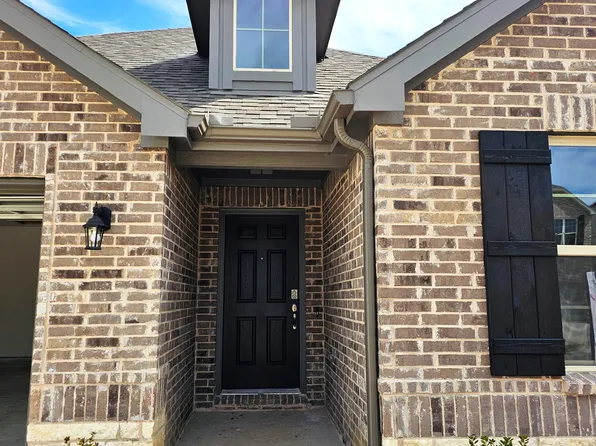 3853 Pearlwood Rd, Little Elm, TX 75068