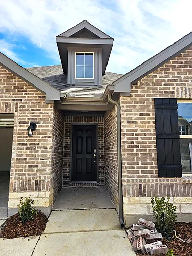 3853 Pearlwood Rd Photo 1