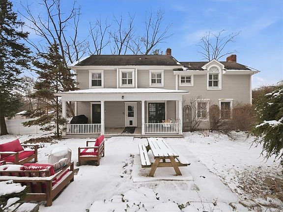 2nd image of 4506 Middle Rd