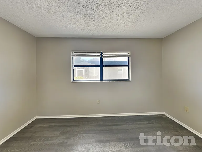 13410 Shadberry Ln — Photo 11