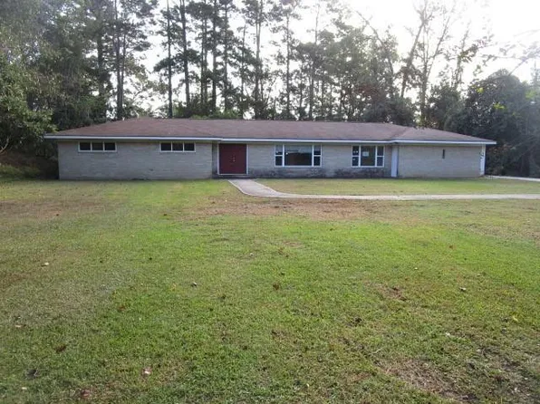 1179 N 2nd St, Jena, LA 71342