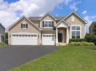 643 Seneca St, Volo, IL 60073