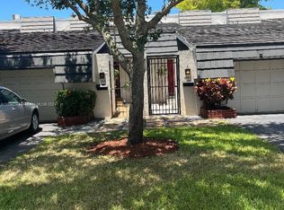 463 NW 68th Ave #704, Plantation, FL 33317
