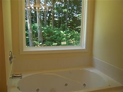 Jacuzzi Tub in Master