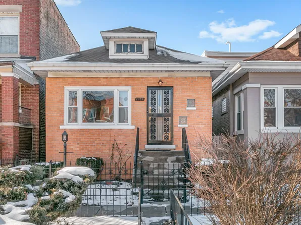 6954 S Prairie Ave, Chicago, IL 60637