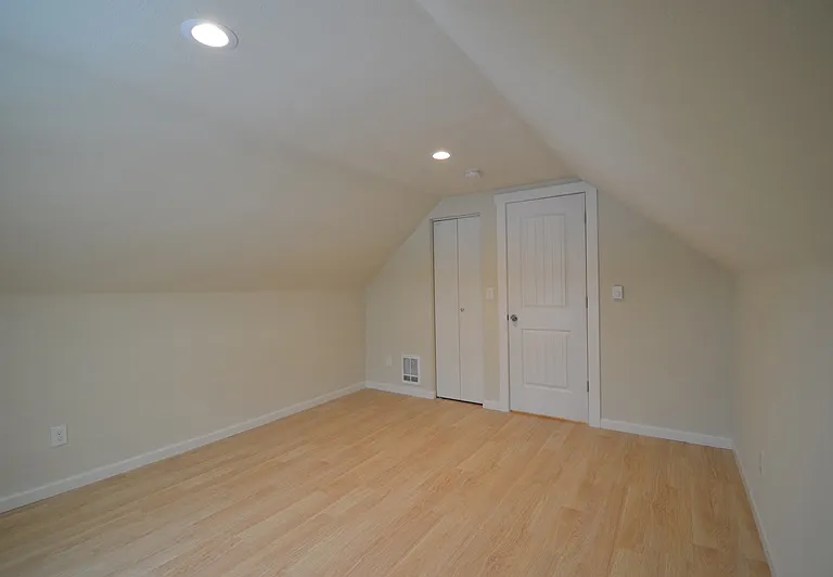 Bedroom 2 - 2nd floor