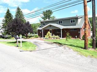 1136 Oakdale Rd, Johnson City, NY 13790