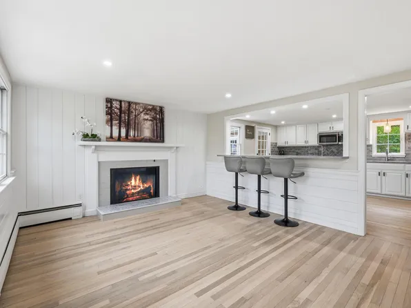 14 Ahab Road, Yarmouth Port, MA 02675