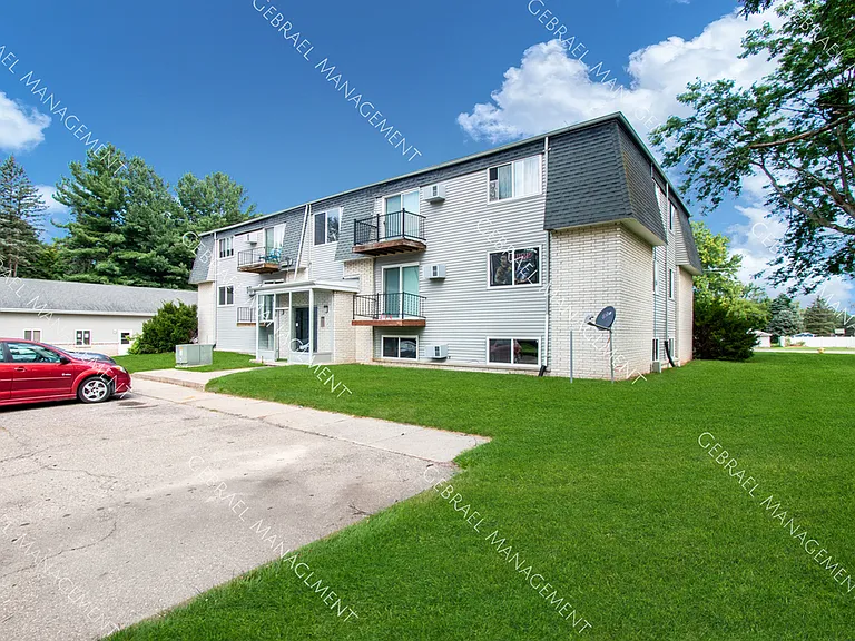 4430 E Mount Morris Rd — Photo 12