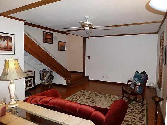 5th image of 3306 E Country Club Dr