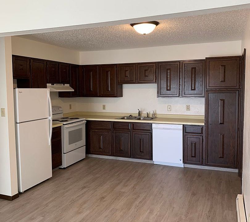 1st image of 603 3rd Ave NE #2