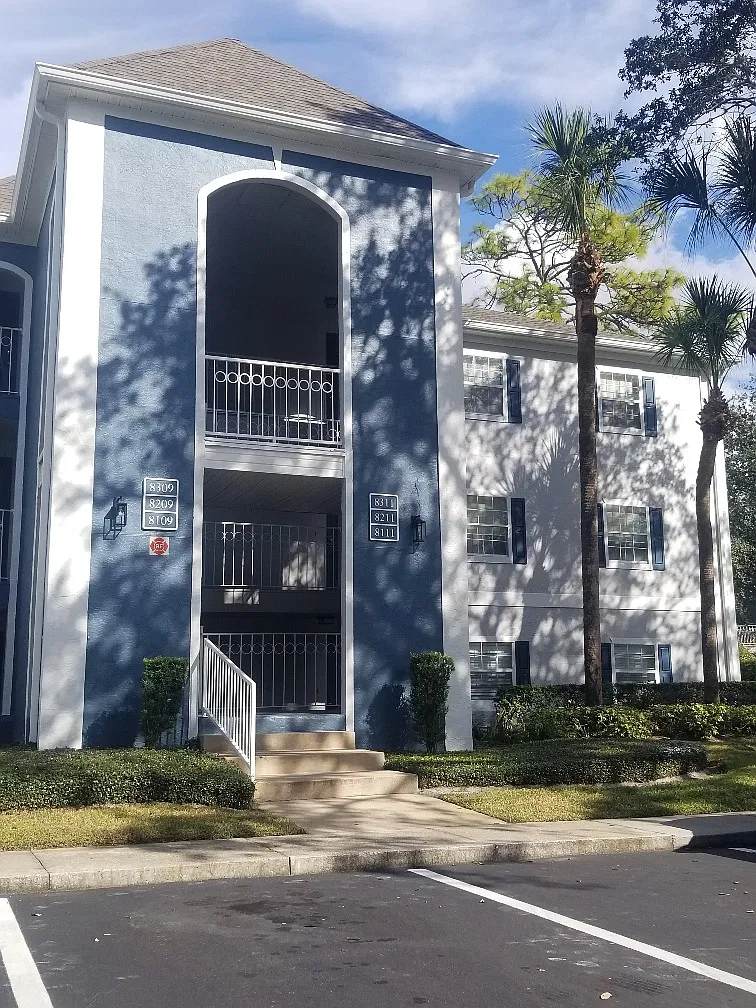 2 bed, 2.5 bath, 1365 sqft, $1,850 — Photo 3