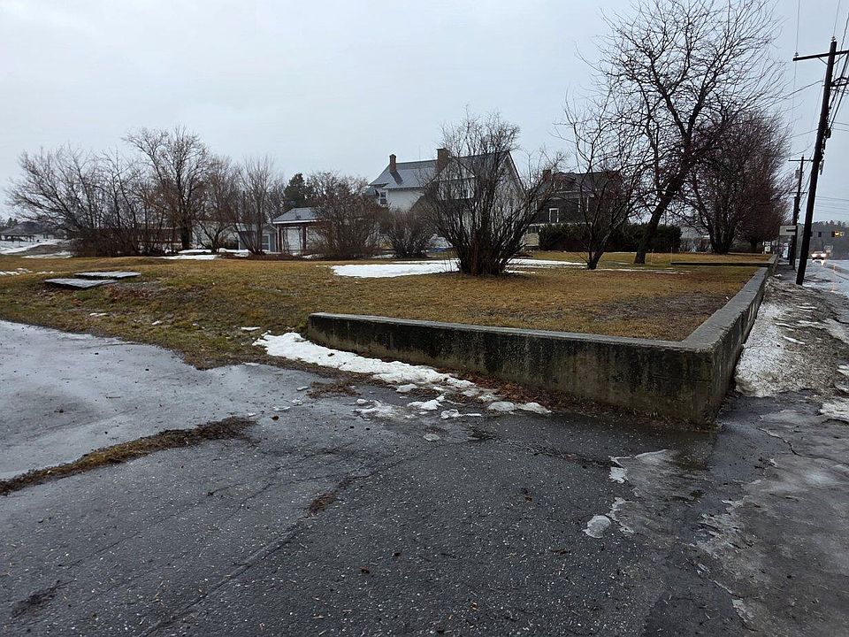 1st image of 20 Presque Isle Street