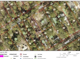 19 4th St, Magnolia Springs, AL 36555