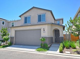 6429 E Moscato Dr, Fresno, CA 93727