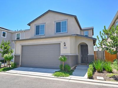 6429 E Moscato Dr, Fresno, CA, 93727